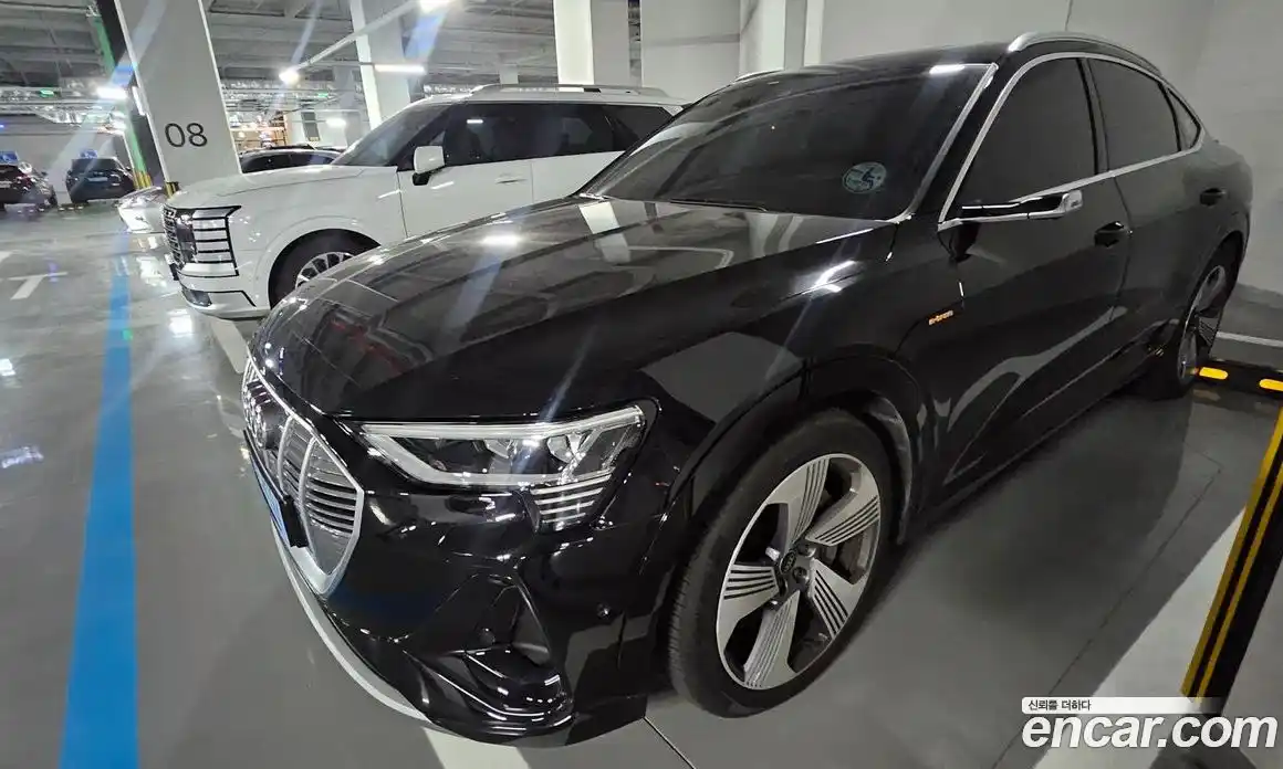 Audi e-tron 2022 0.2 гидро в Москве № 1008229, фото 11