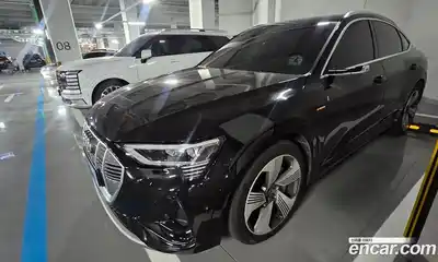 Audi e-tron 2022 0.2 гидро в Москве № 1008229, миниатюра 11