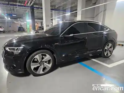 Audi e-tron 2022 0.2 гидро в Москве № 1008229, миниатюра 2