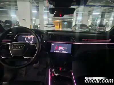 Audi e-tron 2022 0.2 гидро в Москве № 1008229, миниатюра 4