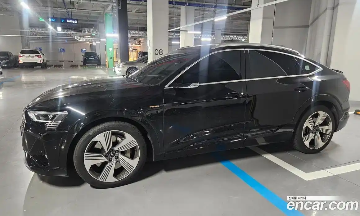 Audi e-tron 2022 0.2 гидро в Москве № 1008229, фото 7