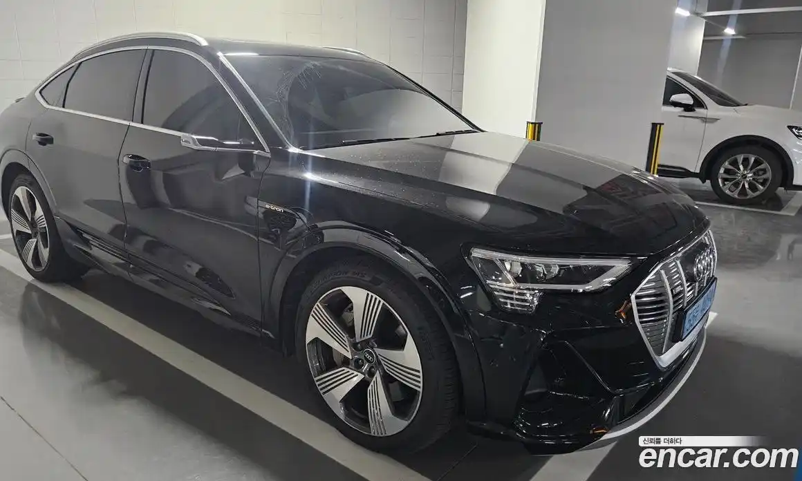 Audi e-tron 2022 0.2 гидро в Москве № 1008229, фото 8