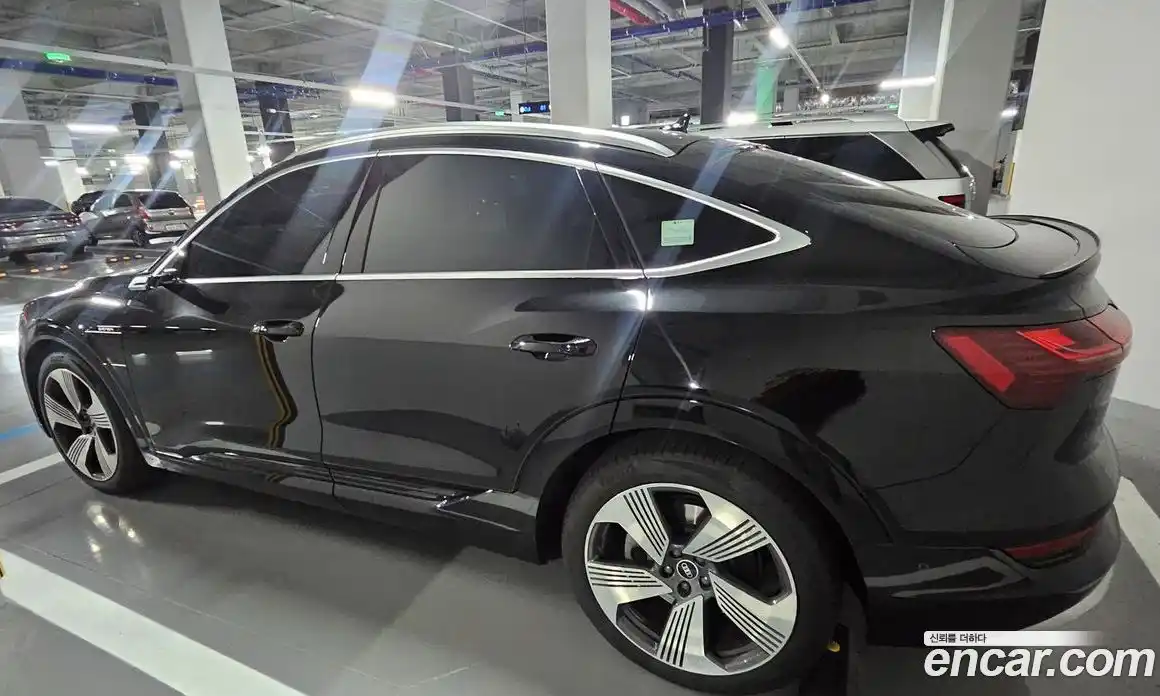 Audi e-tron 2022 0.2 гидро в Москве № 1008229, фото 10