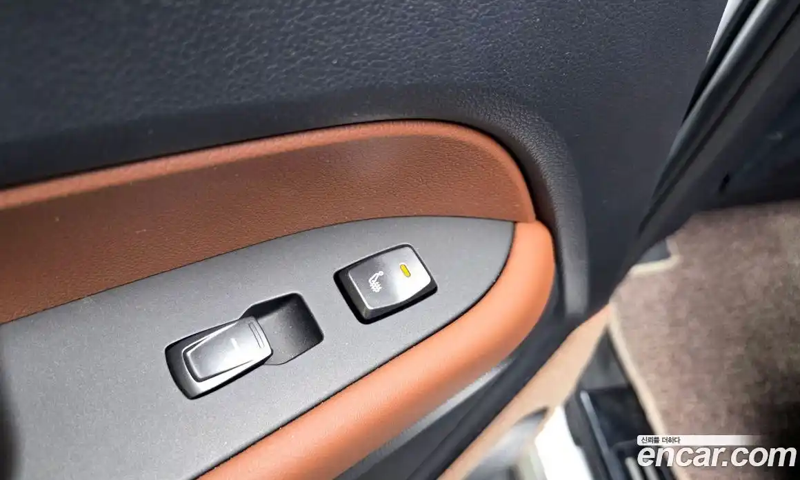 SsangYong Rexton 2019 2.2 Автомат в Москве № 1010382, фото 19