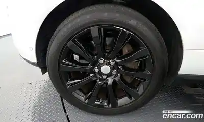 Land Rover Range-Rover 2015 4.4 гидро в Москве № 1013527, миниатюра 5