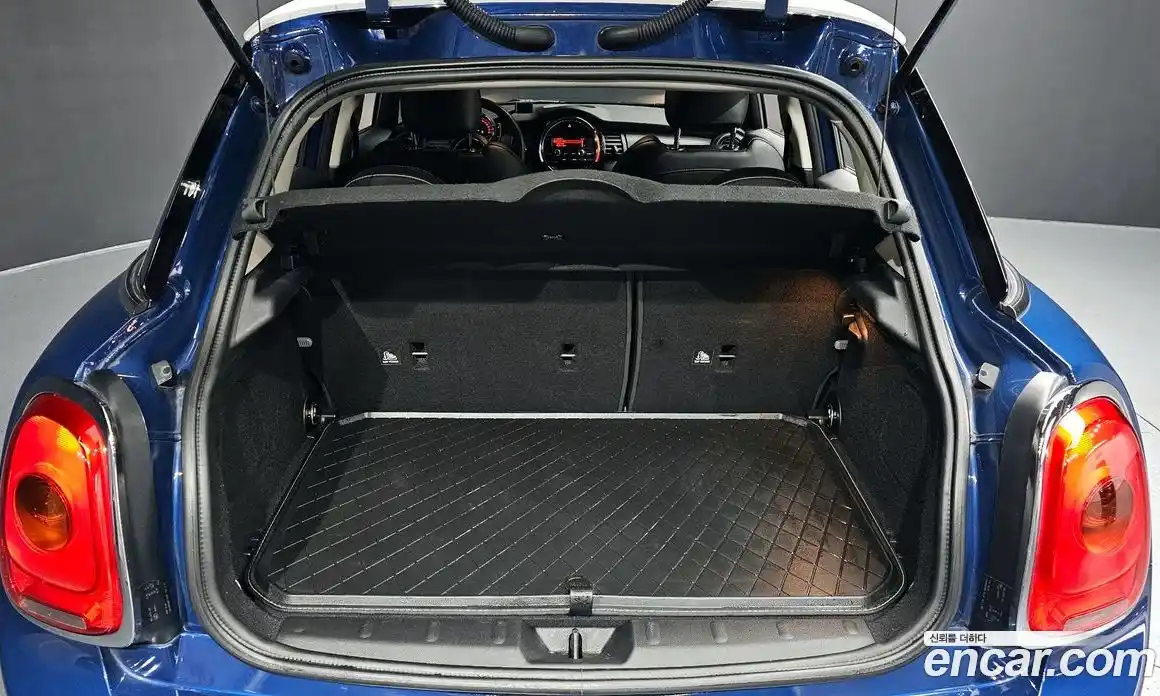 Mini Cooper 2017 1.5 гидро в Москве № 1014065, фото 20