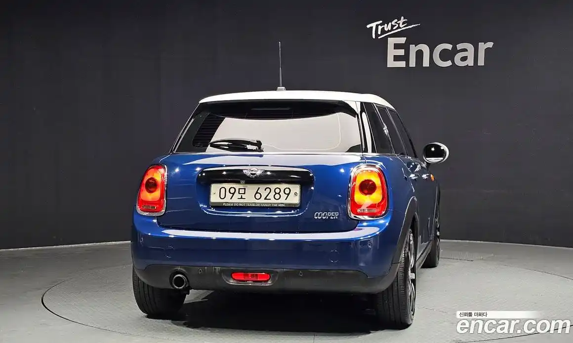Mini Cooper 2017 1.5 гидро в Москве № 1014065, фото 4