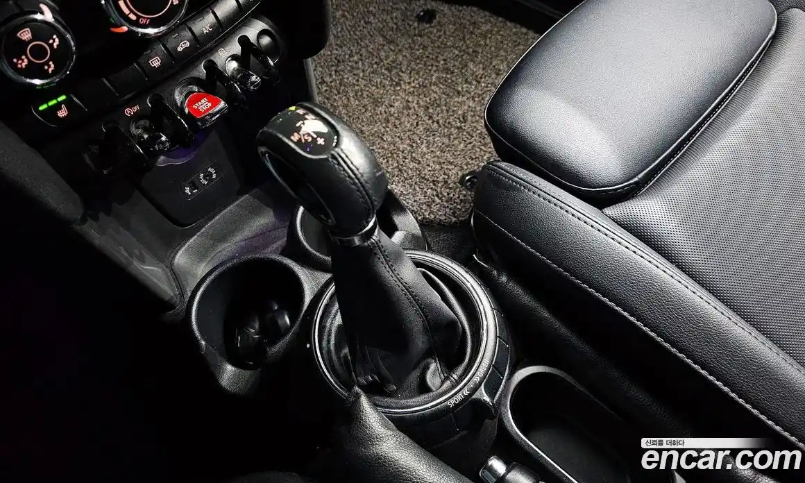 Mini Cooper 2017 1.5 гидро в Москве № 1014065, фото 9