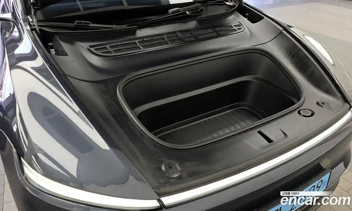 Tesla Model Y 2025 0.2 гидро в Москве № 1014188, фото 6