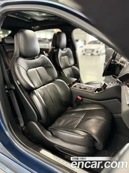 Lincoln Continental 2019 3.0 гидро в Москве № 1015630, фото 15