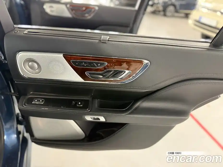 Lincoln Continental 2019 3.0 гидро в Москве № 1015630, фото 18