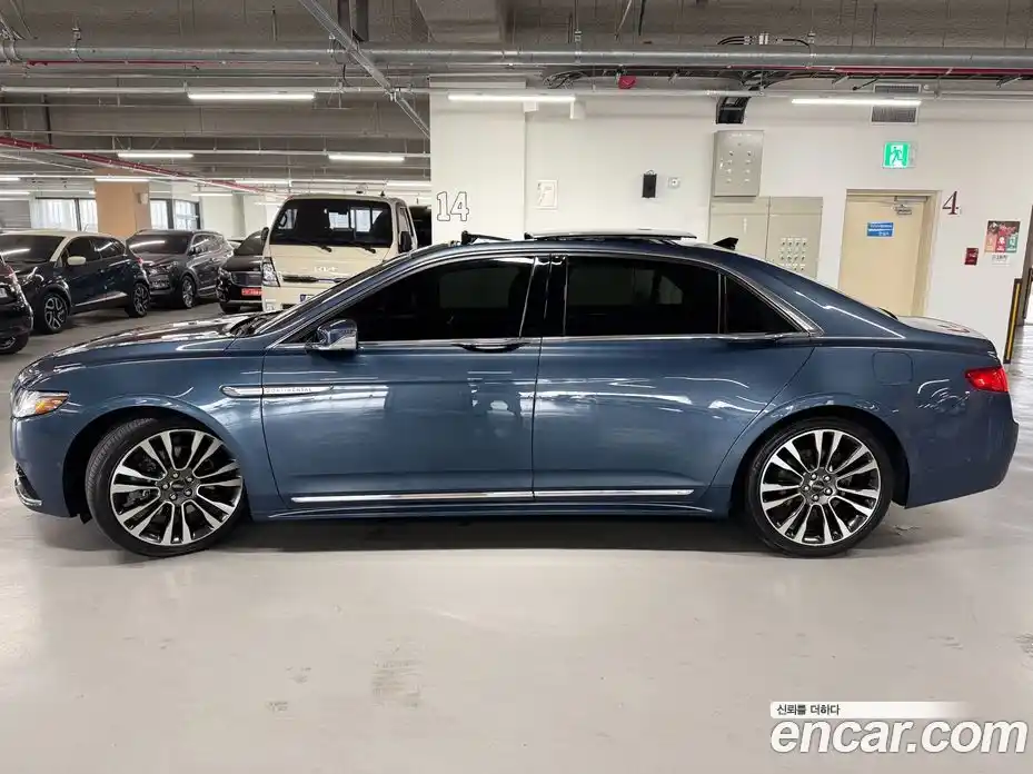 Lincoln Continental 2019 3.0 гидро в Москве № 1015630, фото 3