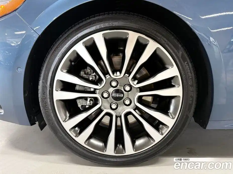 Lincoln Continental 2019 3.0 гидро в Москве № 1015630, фото 5