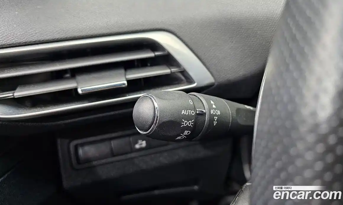 Peugeot 3008 2017 1.6 гидро в Москве № 1015856, фото 17