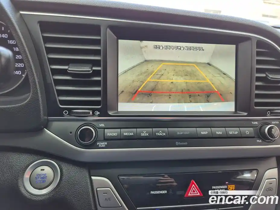 Hyundai Avante 2017 1.6 Автомат в Москве № 1065603, фото 14