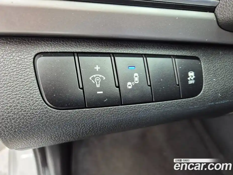 Hyundai Avante 2017 1.6 Автомат в Москве № 1065603, фото 16