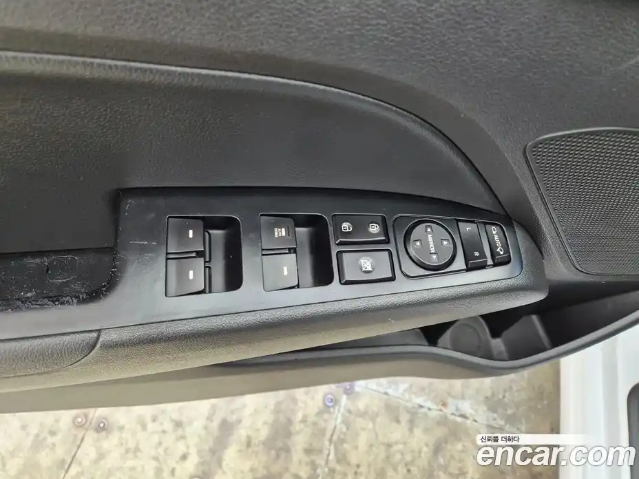 Hyundai Avante 2017 1.6 Автомат в Москве № 1065603, фото 17