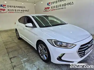 Hyundai Avante 2017 1.6 Автомат в Москве № 1065603, миниатюра 3
