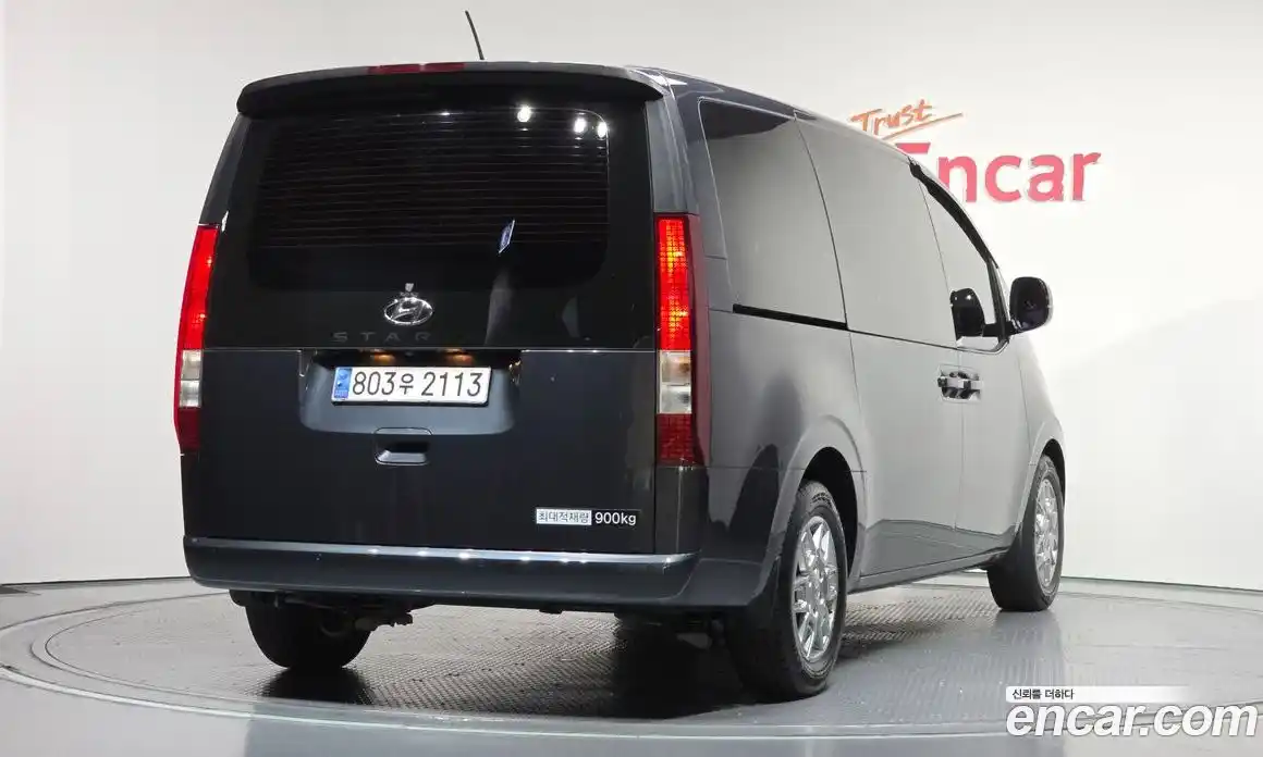 Hyundai Staria 2023 2.2 Автомат в Москве № 1065607, фото 2