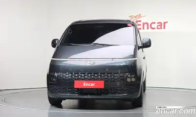 Hyundai Staria 2023 2.2 Автомат в Москве № 1065607, миниатюра 3