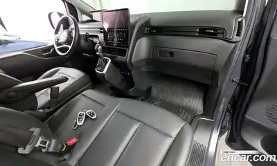 Hyundai Staria 2023 2.2 Автомат в Москве № 1065607, миниатюра 7