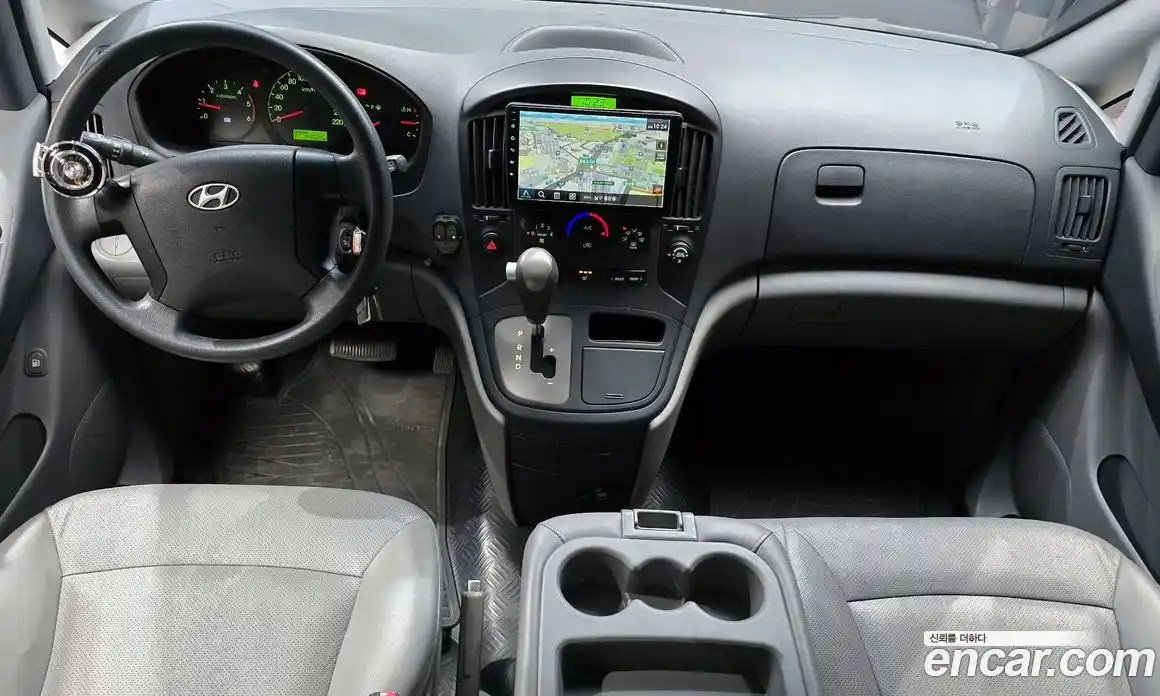 Hyundai Starex 2012 2.5 Автомат в Москве № 1065614, фото 7