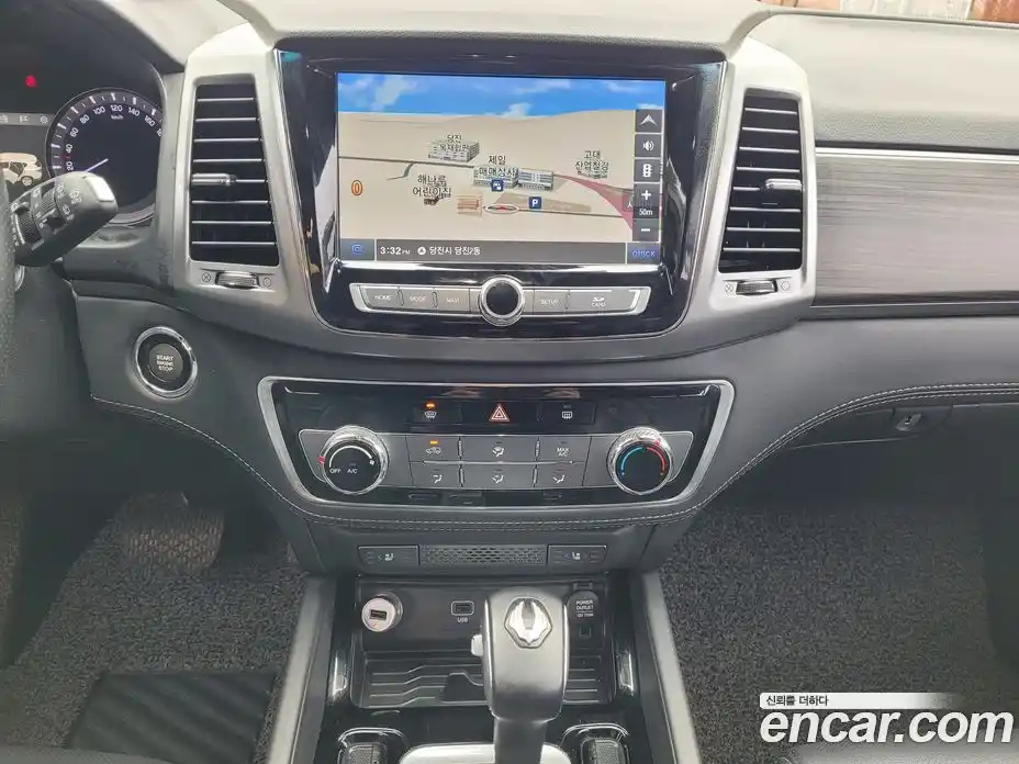 SsangYong Rexton 2019 2.2 Автомат в Москве № 1080760, фото 14