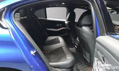 BMW 3-Series 2021 2.0 Автомат в Москве № 1082934, миниатюра 11