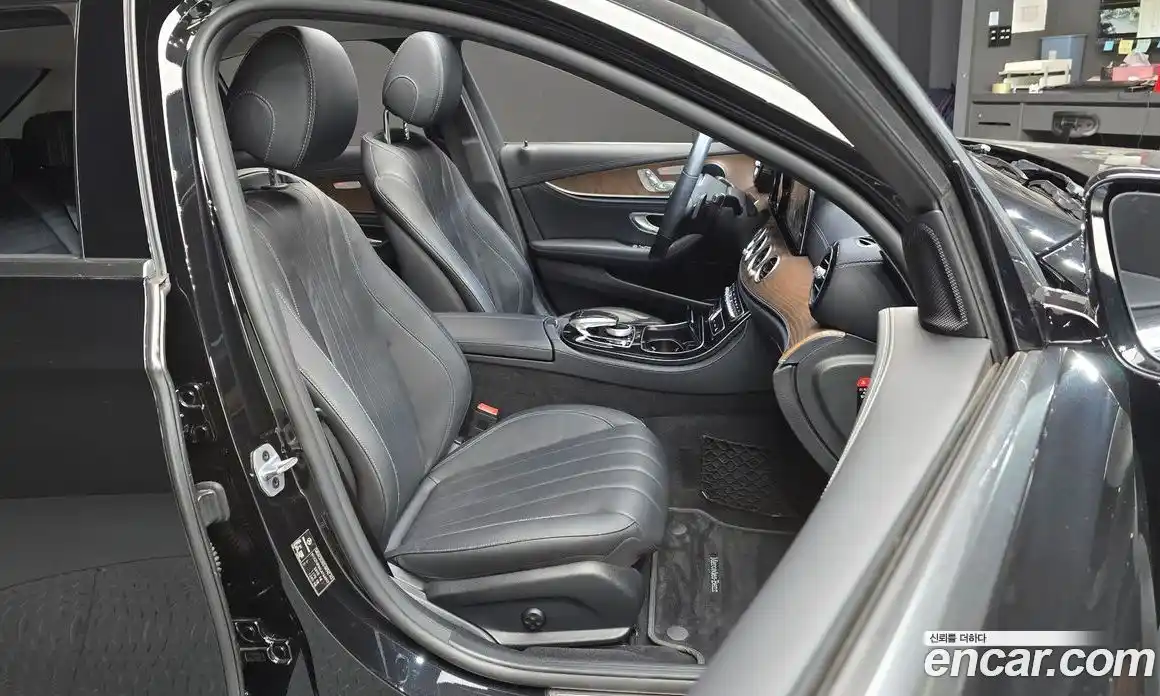 Mercedes-Benz E-Class 2020 1.9 гидро в Москве, фото 12