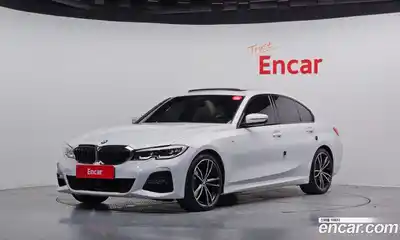 BMW 3-Series, 2022