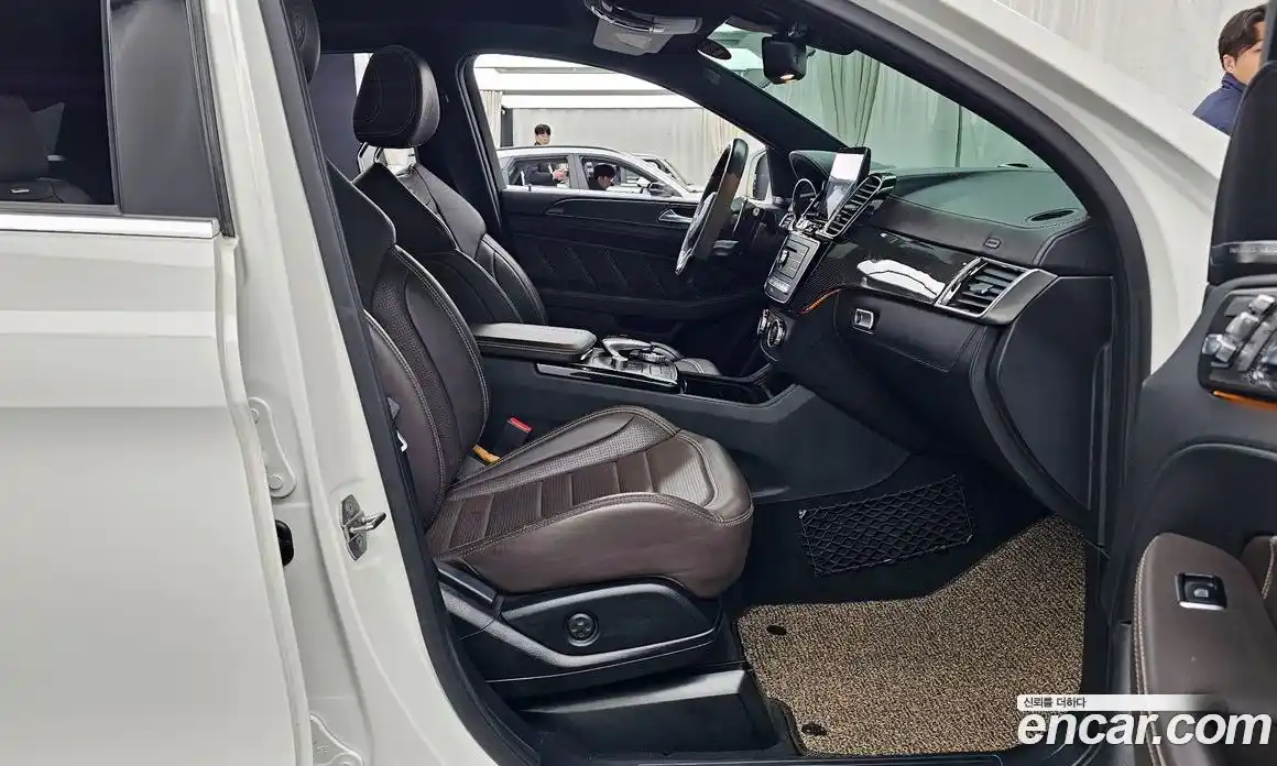 Mercedes-Benz GLE-Class 2018 5.5 гидро в Москве № 161687, фото 11