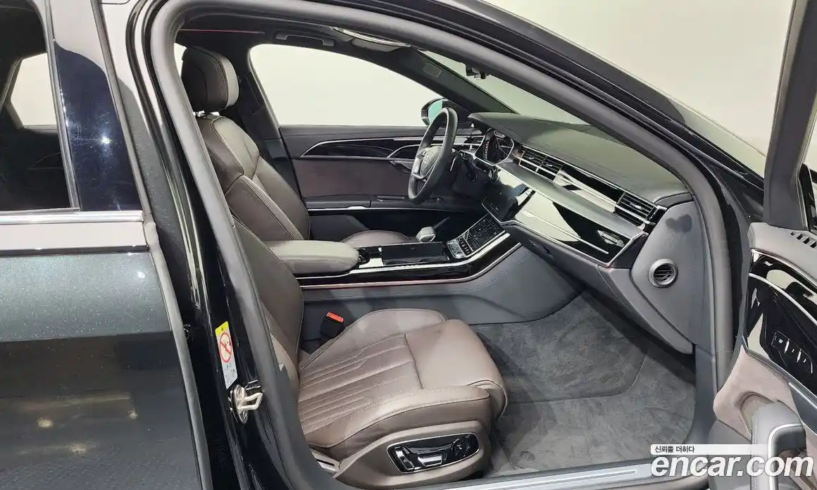 Audi A8 2023 3.0 гидро в Москве № 162503, фото 11