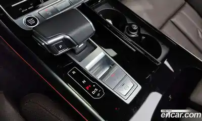 Audi A8 2023 3.0 гидро в Москве № 162503, миниатюра 9