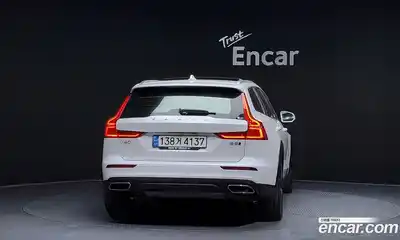 Volvo V60 2021 2.0 гидро в Москве № 164718, миниатюра 4