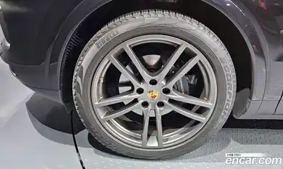 Porsche Cayenne 2021 3.0 гидро в Москве № 165021, миниатюра 5