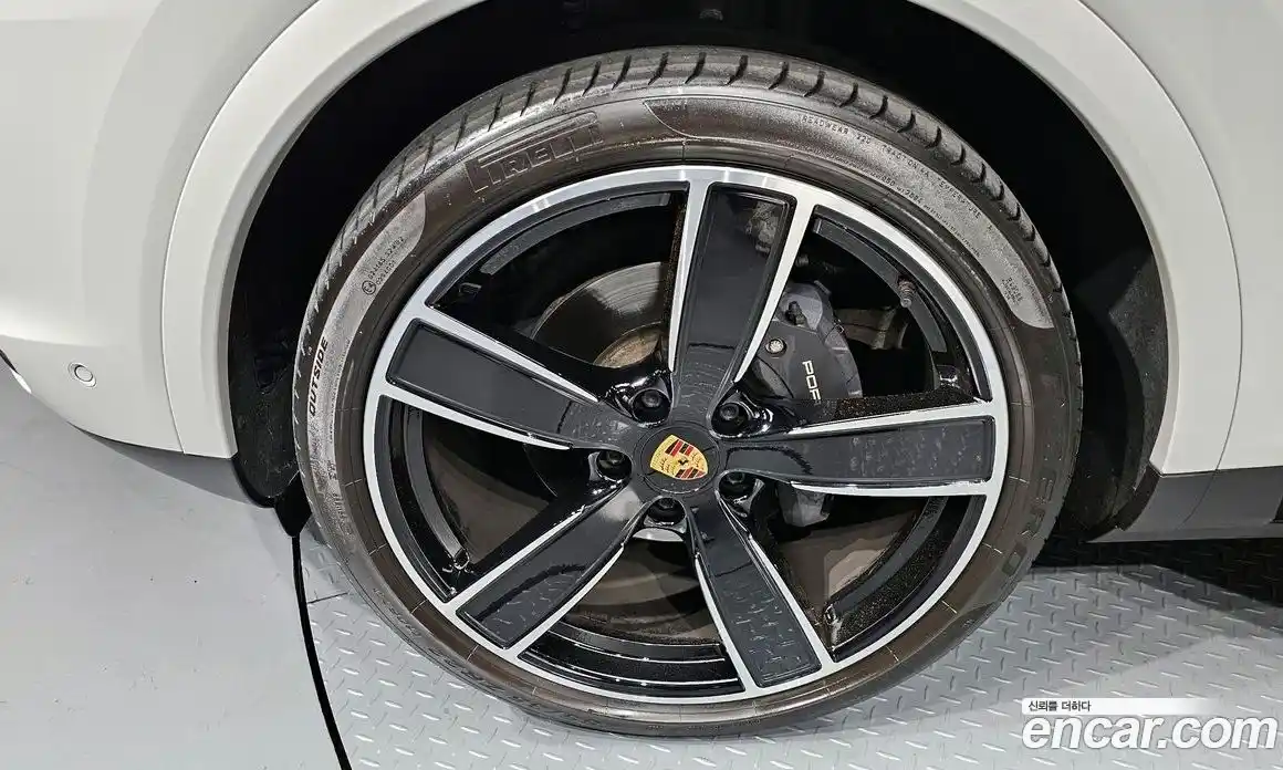 Porsche Cayenne 2022 3.0 гидро в Москве № 165235, фото 5