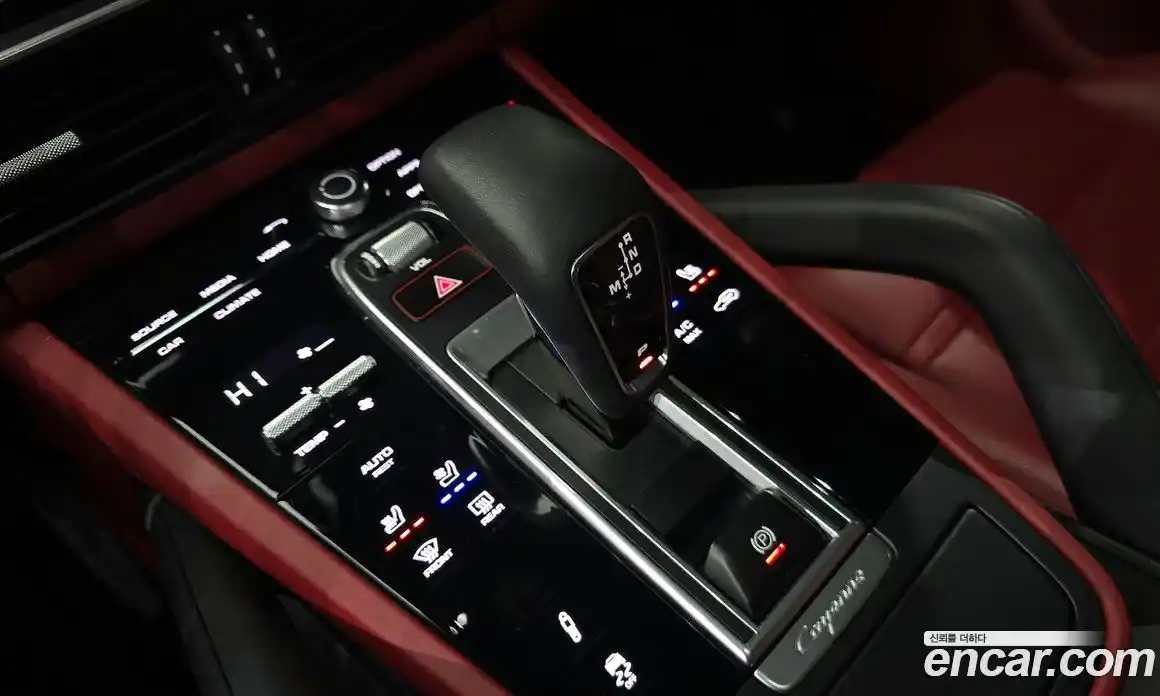 Porsche Cayenne 2022 3.0 гидро в Москве № 165235, фото 9
