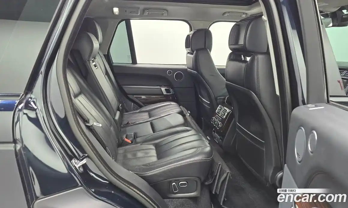 Land Rover Range-Rover 2015 4.4 гидро в Москве № 166534, фото 12