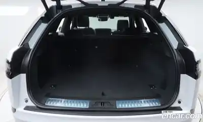 Land Rover Range-Rover Velar 2024 3.0 гидро в Москве № 166733, миниатюра 12
