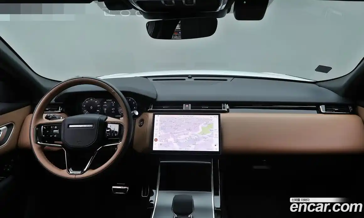 Land Rover Range-Rover Velar 2024 3.0 гидро в Москве № 166733, фото 7