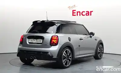 Mini Cooper 2023 2.0 гидро в Москве № 166923, миниатюра 2