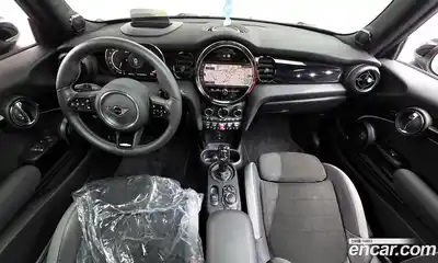 Mini Cooper 2023 2.0 гидро в Москве № 166923, миниатюра 7