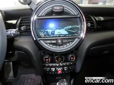 Mini Cooper 2014 1.5 гидро в Москве № 167480, миниатюра 11