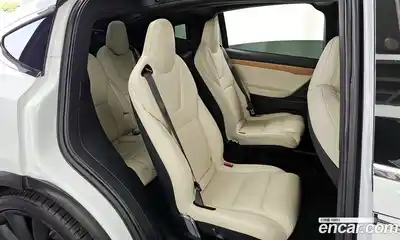 Tesla Model X 2020 0.3 гидро в Москве № 167827, миниатюра 12