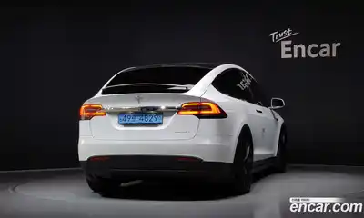 Tesla Model X 2020 0.3 гидро в Москве № 167827, миниатюра 4
