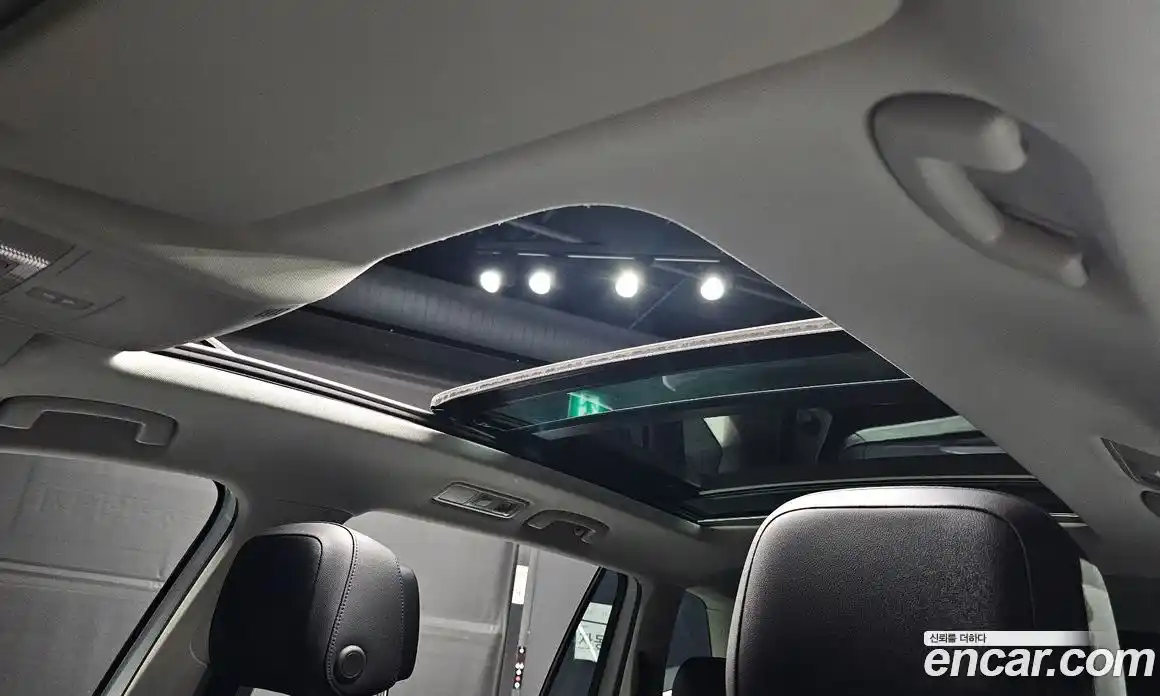 Volkswagen Tiguan 2023 2.0 гидро в Москве № 168520, фото 18