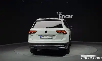 Volkswagen Tiguan 2023 2.0 гидро в Москве № 168520, миниатюра 4