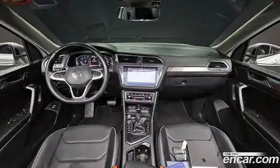 Volkswagen Tiguan 2023 2.0 гидро в Москве № 168520, миниатюра 7