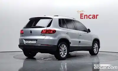 Volkswagen Tiguan 2013 2.0 гидро в Москве № 169045, миниатюра 2