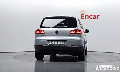 Volkswagen Tiguan 2013 2.0 гидро в Москве № 169045, миниатюра 4